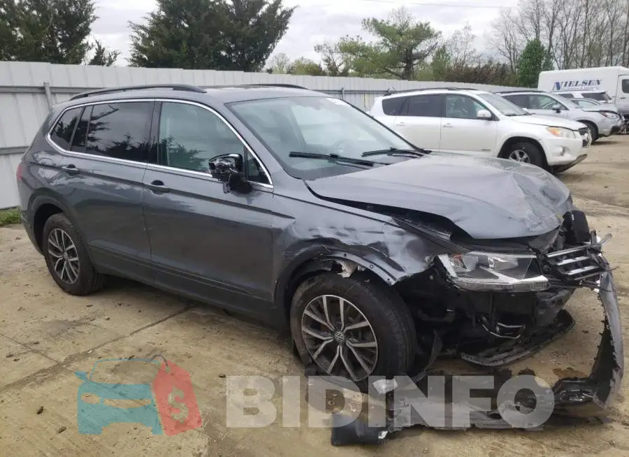 3VV2B7AX0KM137285 Photo# 4