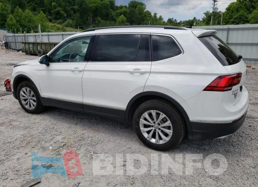 3VV2B7AX9JM158747 Photo# 2