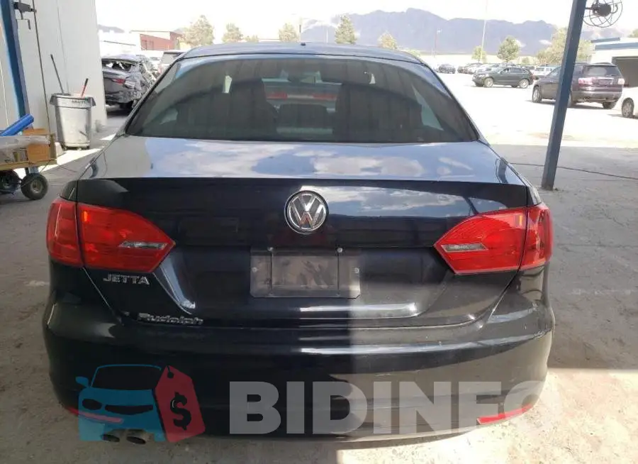 3VW2K7AJ4EM361445 Photo# 6