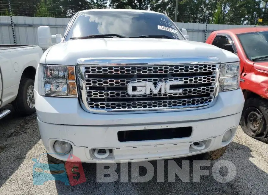 1GT115E89EF182685 Photo# 5