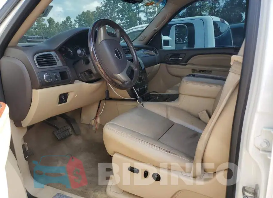 1GT115E89EF182685 Photo# 7