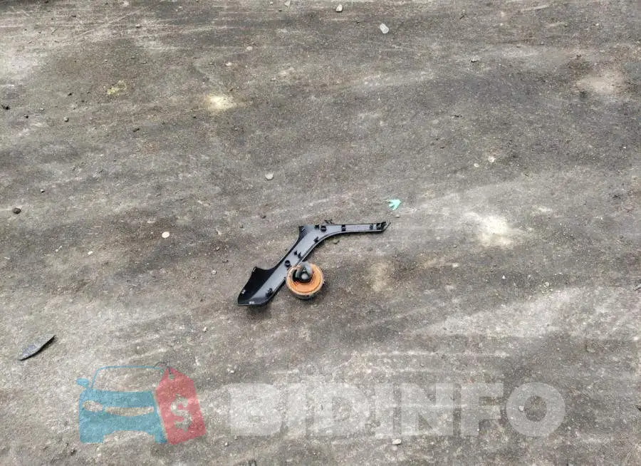 1N4AL3AP5FN326077 Photo# 12