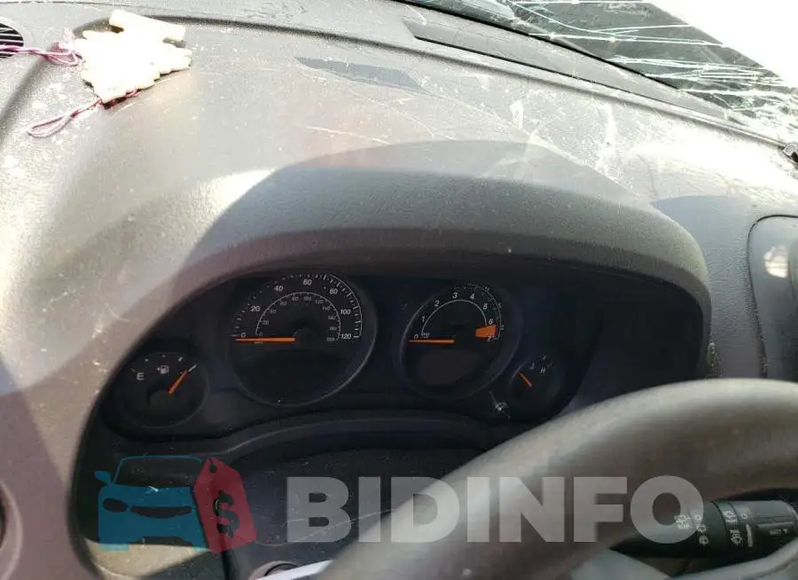 1C4NJRBBXED924449 Photo# 9