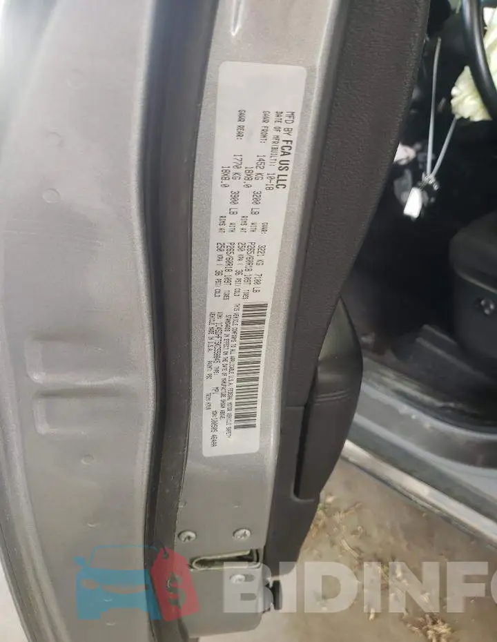 1C4SDHFT5KC558845 Photo# 14