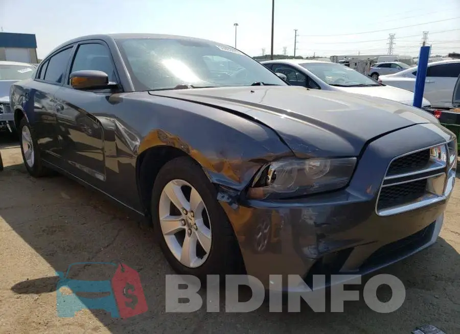 2C3CDXBG6EH117044 Photo# 4