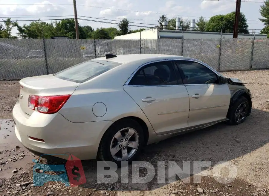 1G11B5SL8FF132392 Photo# 3