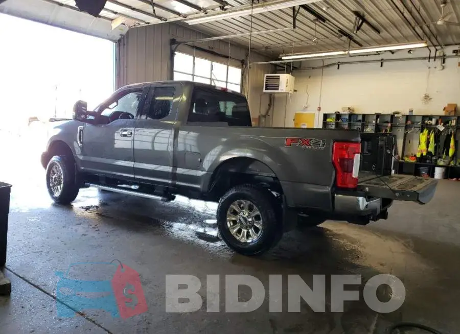 1FT7X2B66HEF03991 Photo# 2