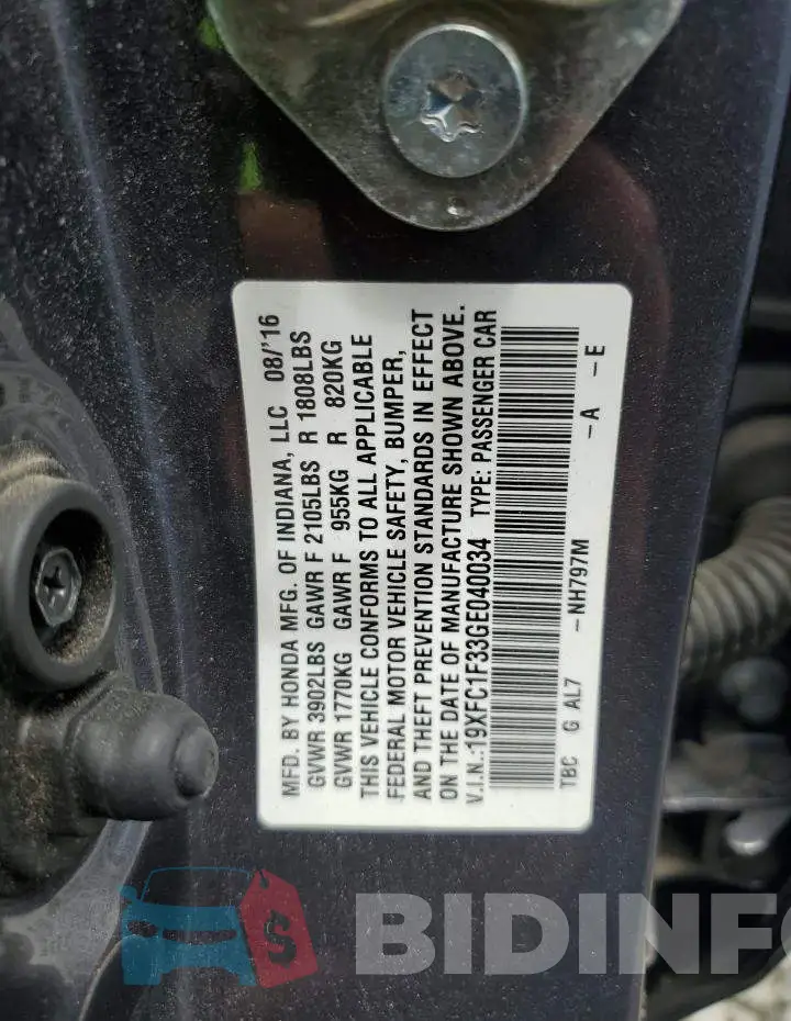19XFC1F33GE040034 Photo# 12