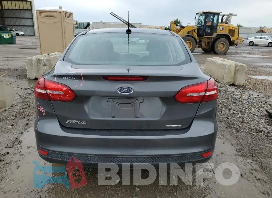 1FADP3E28GL383354 Photo# 6