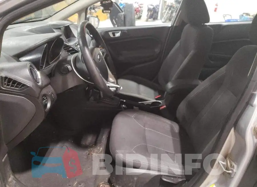 3FADP4BJXEM223876 Photo# 7