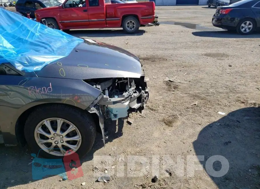 1FADP3E28JL269314 Photo# 9