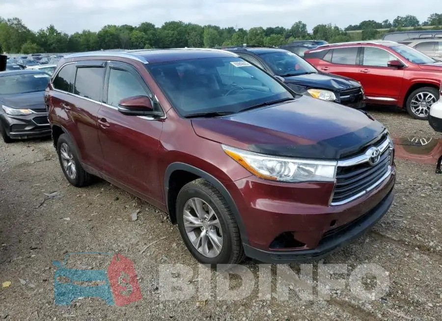 5TDJKRFH3FS123135 Photo# 4