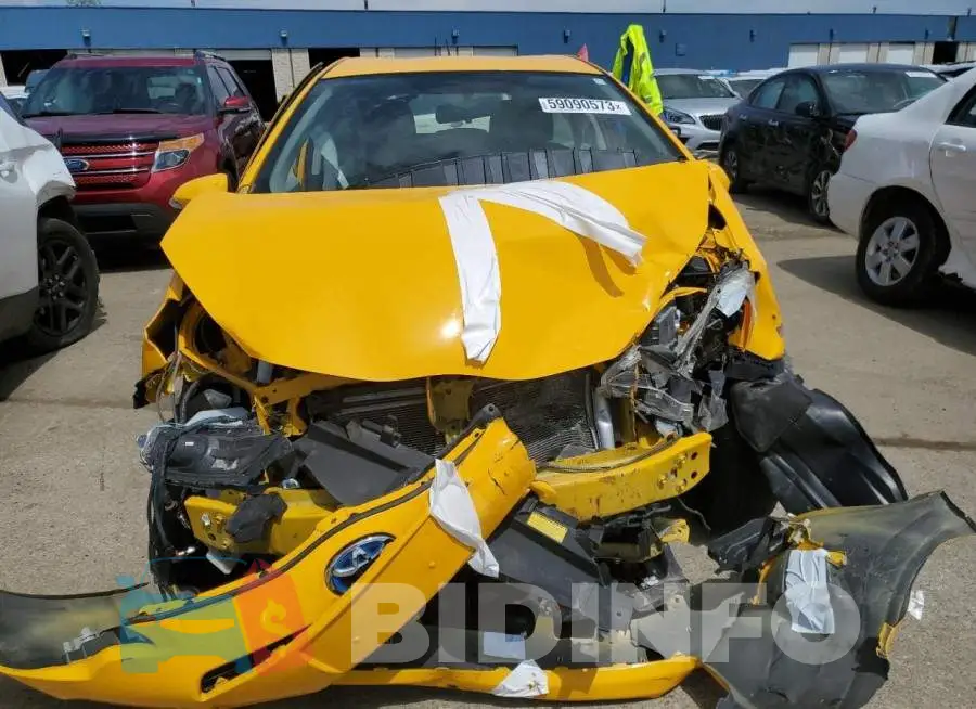 JTDKDTB35E1072769 Photo# 5