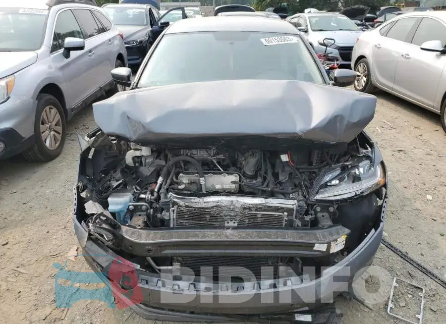 3VW2B7AJ4HM215910 Photo# 5