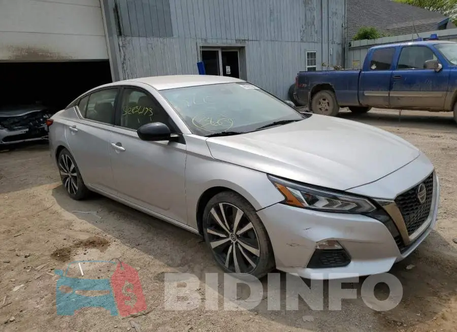 1N4BL4CV6LC131845 Photo# 4