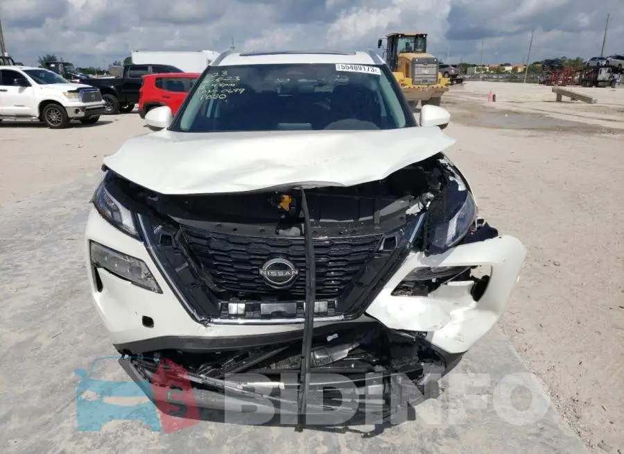 5N1BT3BA3PC810699 Photo# 5