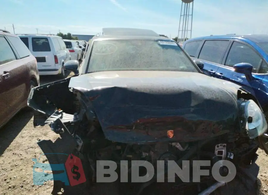 WP1AA2AY6KDA10656 Photo# 5