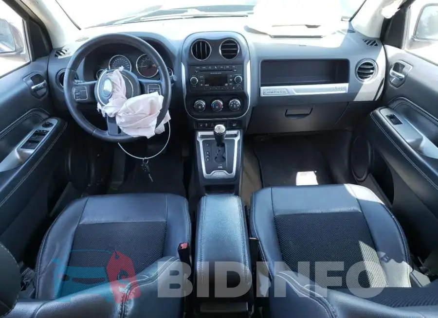 1C4NJDABXED854987 Photo# 8