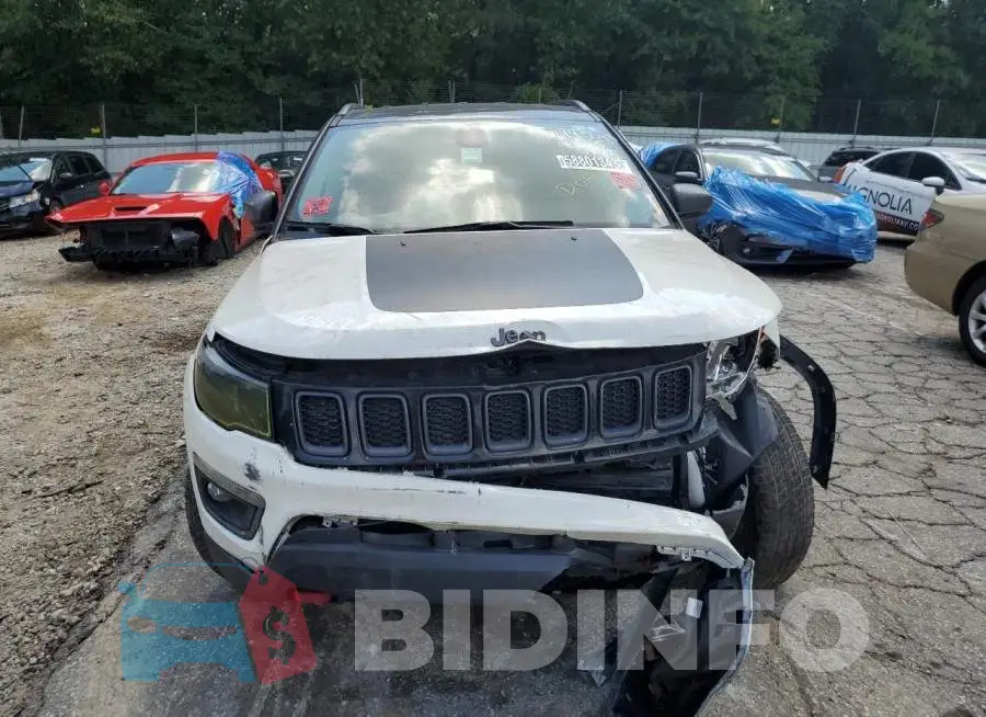 3C4NJDDB6LT166827 Photo# 5