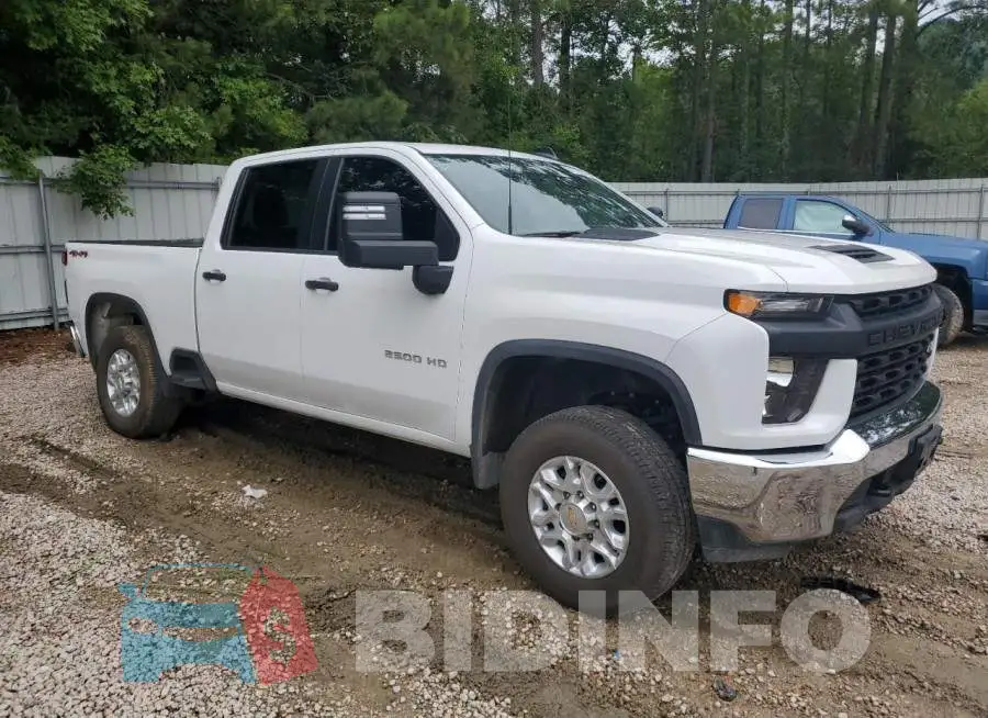 2GC4YLE71N1244981 Photo# 4