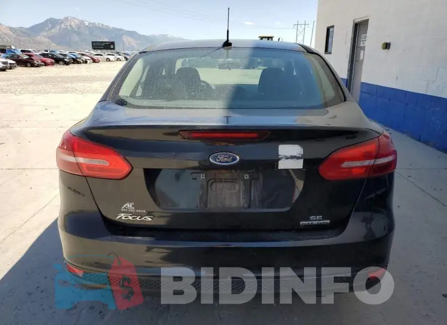 1FADP3F2XFL325596 Photo# 6