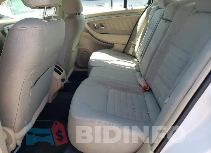 1FAHP2D81HG124264 Photo# 10