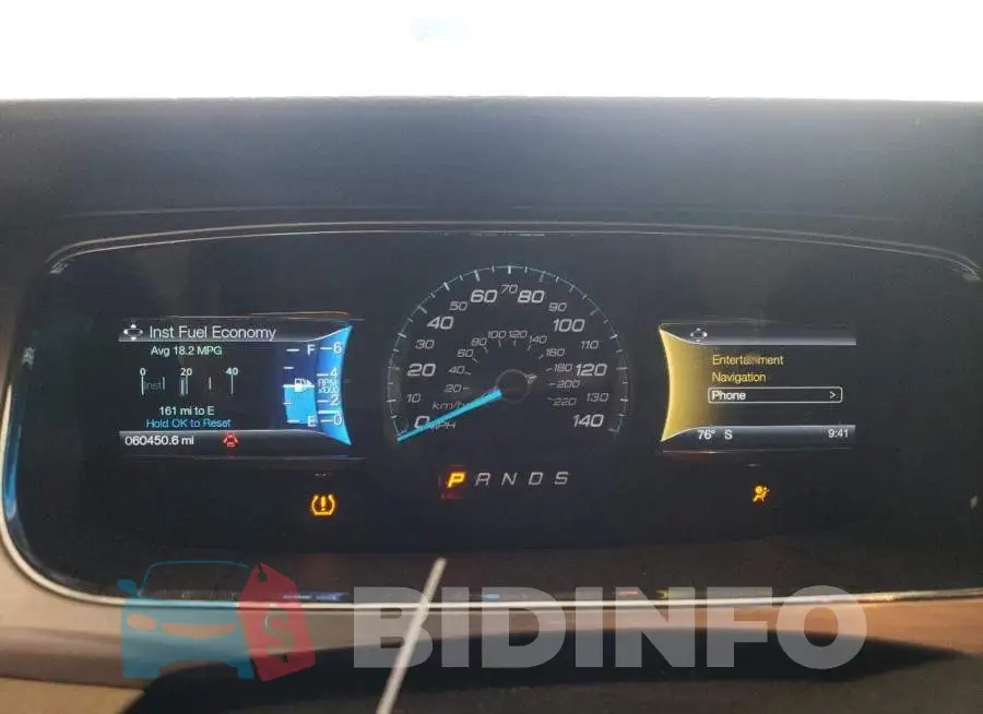 1FAHP2E84JG105132 Photo# 9