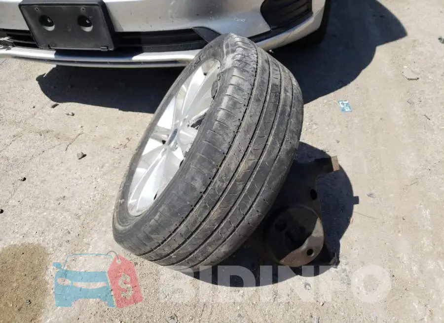 3FA6P0LUXKR151828 Photo# 12