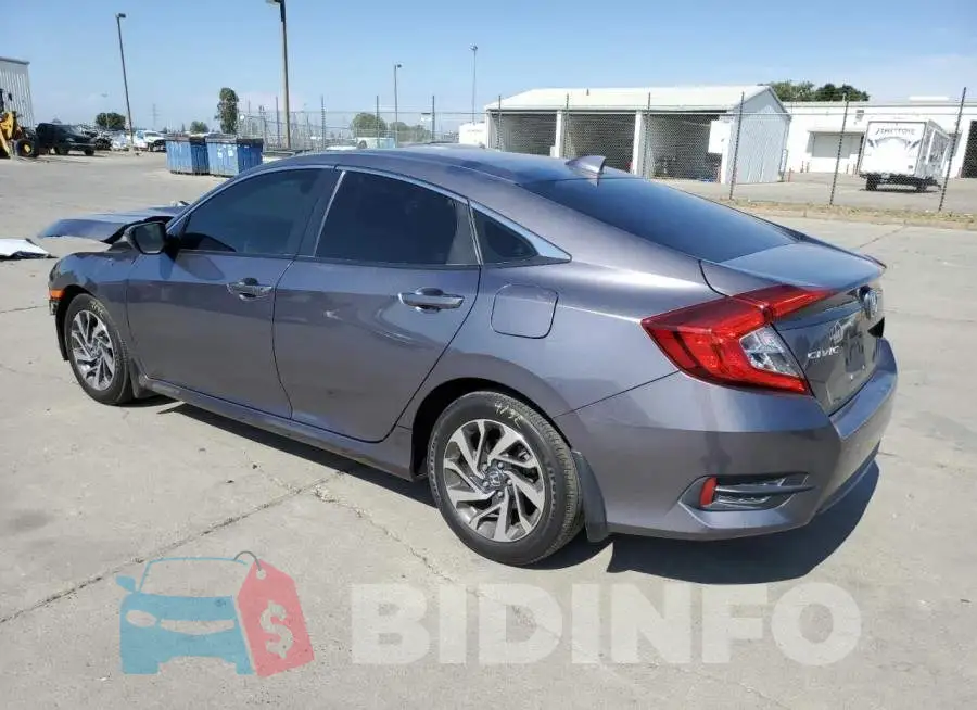 19XFC2F70HE228939 Photo# 2