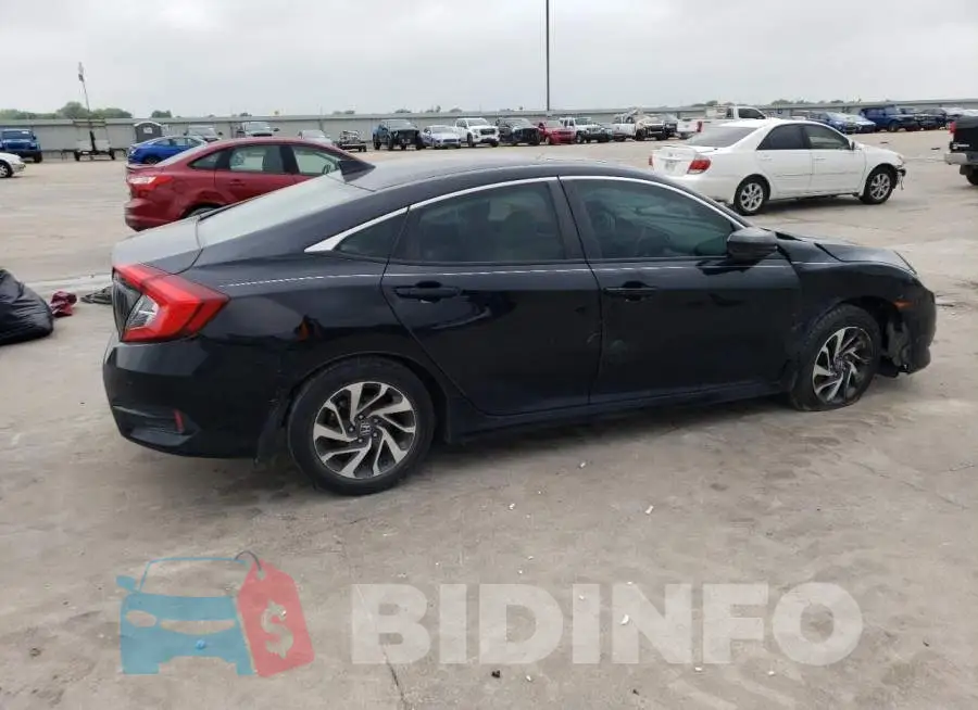 19XFC2F79HE021000 Photo# 3