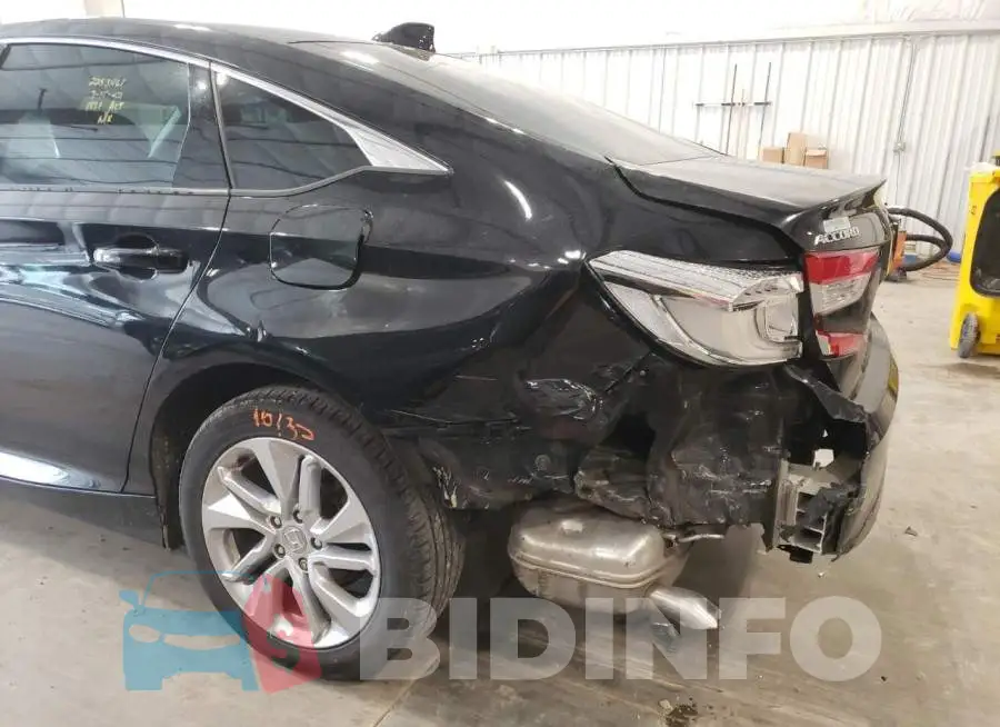 1HGCV1F18KA156726 Photo# 9