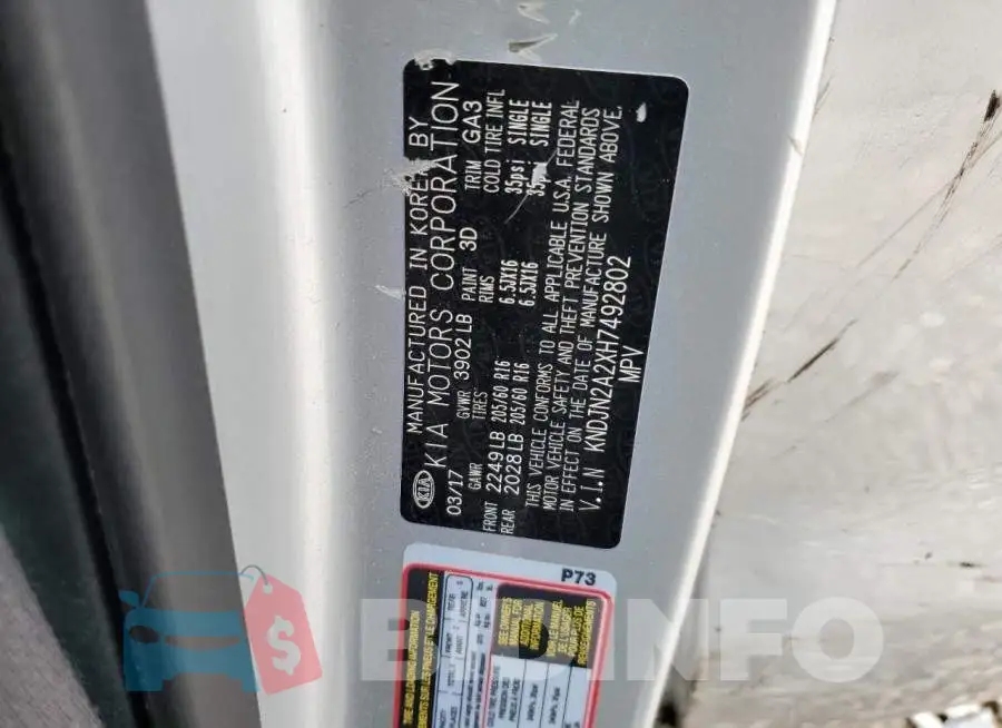 KNDJN2A2XH7492802 Photo# 12