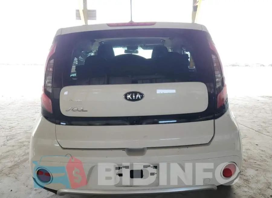 KNDJP3A5XJ7620889 Photo# 6