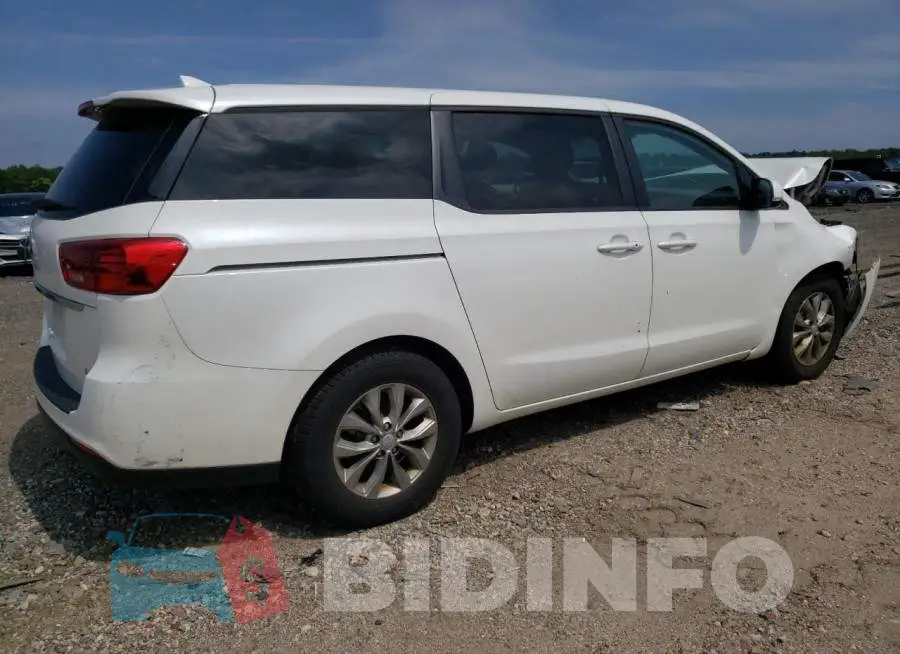 KNDMB5C17L6618155 Photo# 3