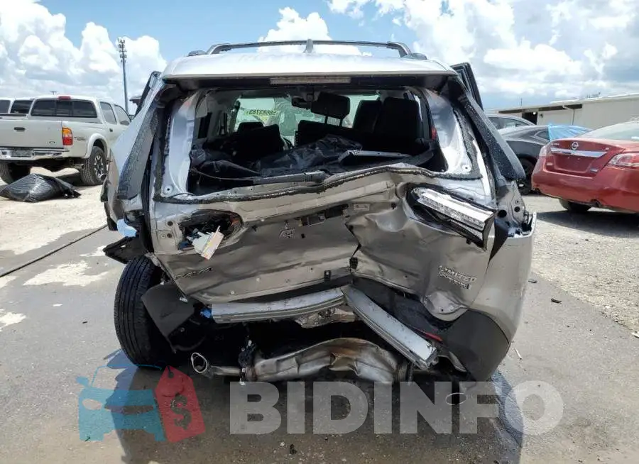 JTMD6RFV5ND052067 Photo# 6