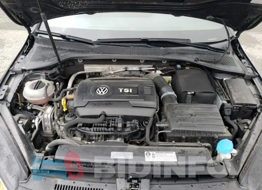 3VW5T7AU8HM043627 Photo# 11