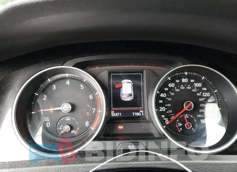 3VW5T7AU8HM043627 Photo# 9