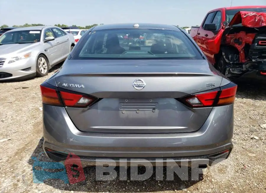 1N4BL4CV8NN305017 Photo# 6