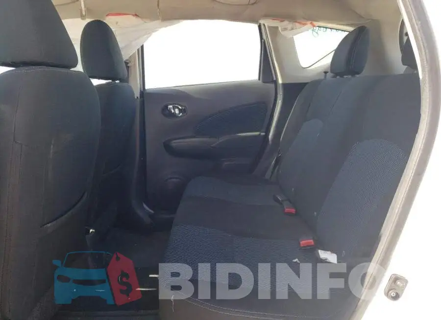 3N1CE2CP5FL410892 Photo# 10