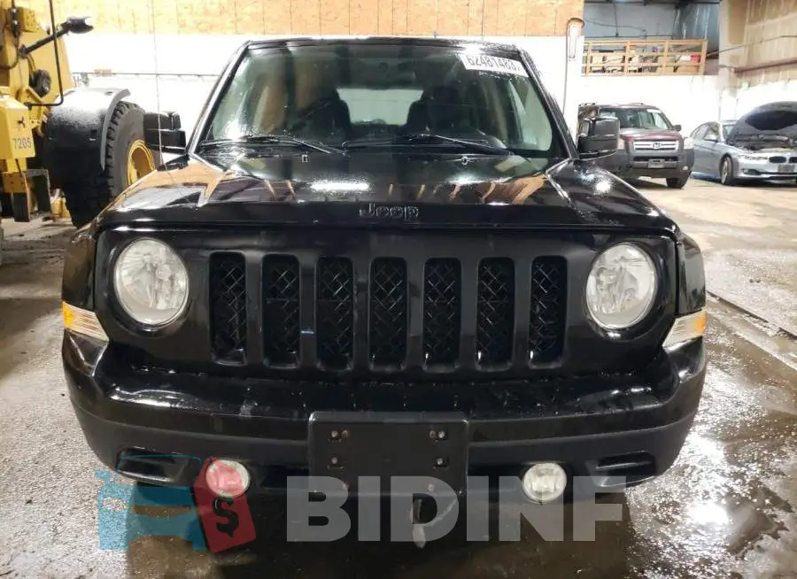 1C4NJPBAXED819518 Photo# 5