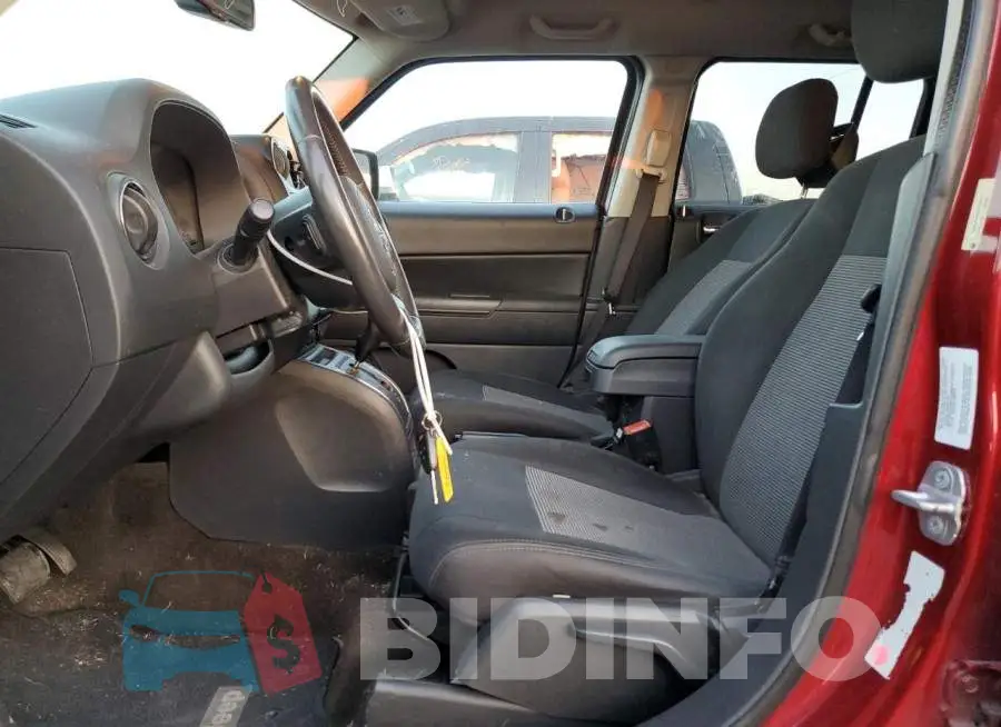 1C4NJPFB2ED719271 Photo# 7