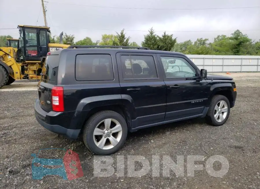 1C4NJRFB6ED911031 Photo# 3