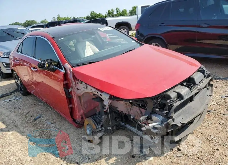 WDD3G4EB8KW016169 Photo# 4