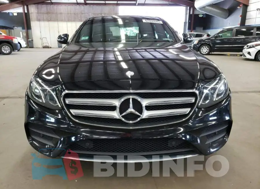 WDDZF4KB8HA221109 Photo# 5