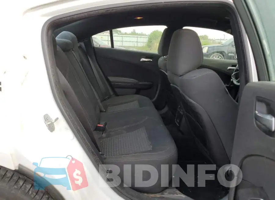 2C3CDXBG4KH630787 Photo# 10