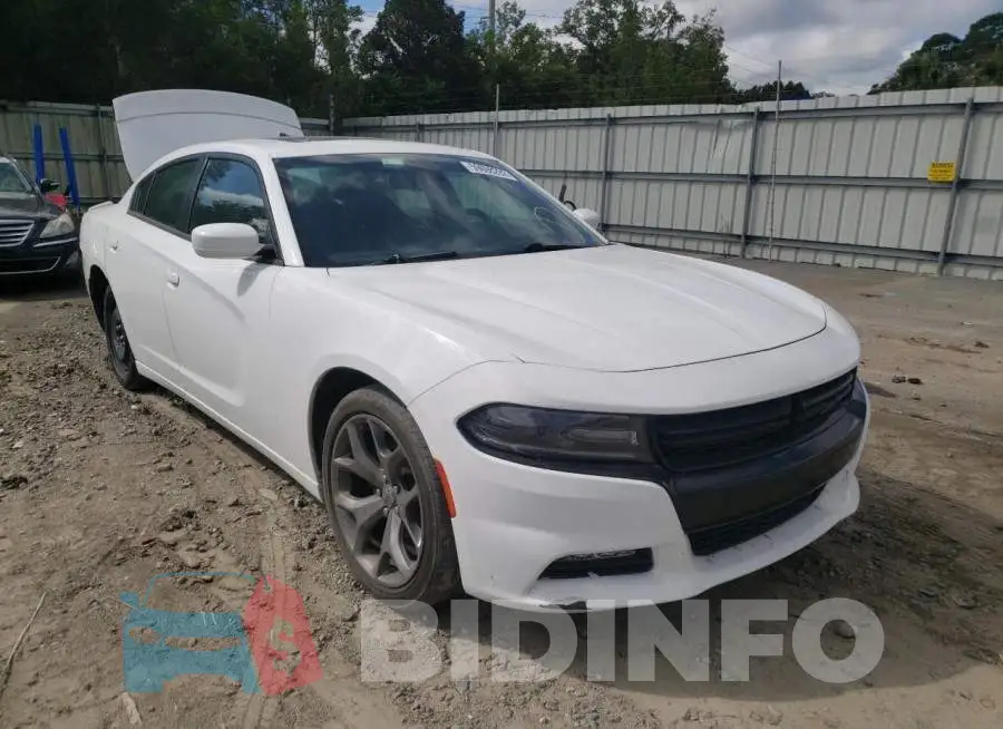 2C3CDXHG0FH724842 Photo# 1