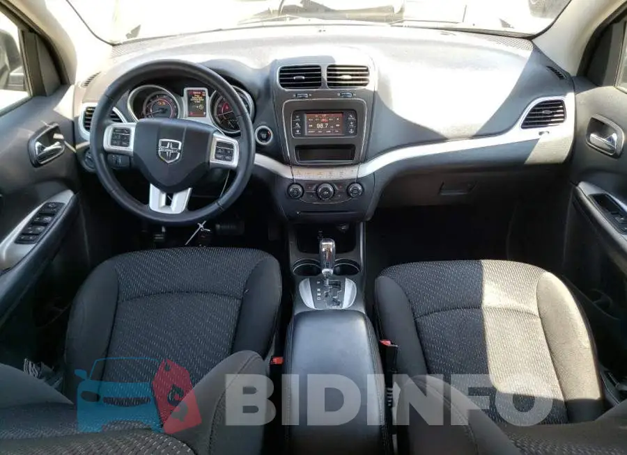 3C4PDCAB6HT670316 Photo# 8