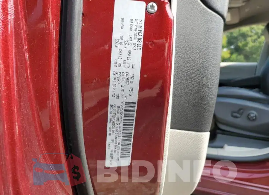 2C4RC1BG7KR613028 Photo# 14