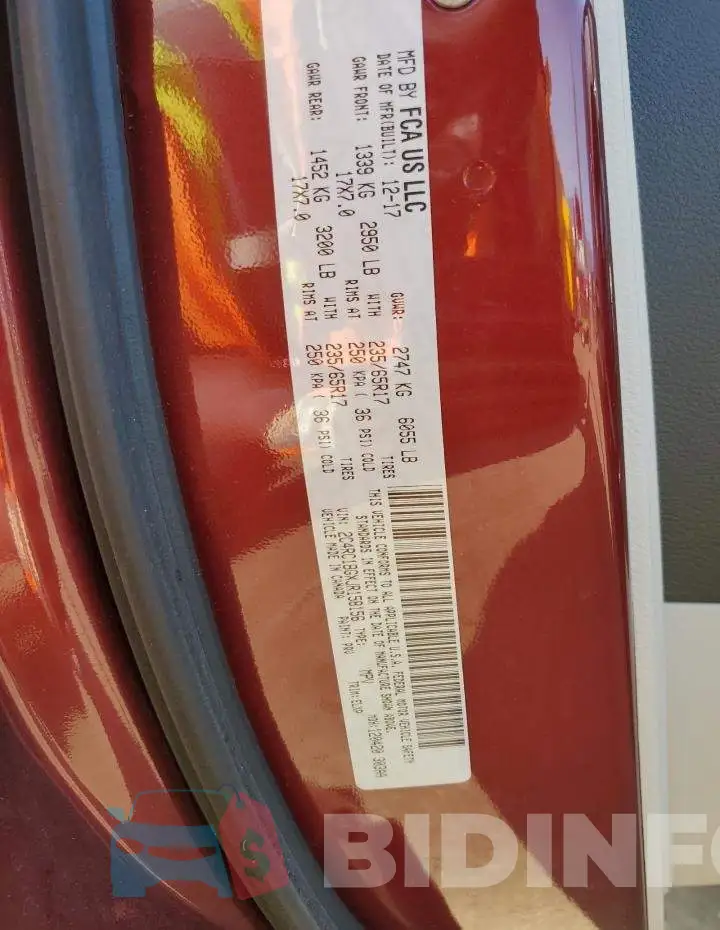 2C4RC1BGXJR158156 Photo# 13
