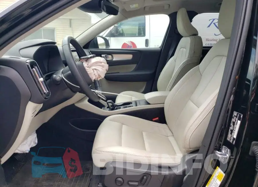 YV4162UK9N2675963 Photo# 7